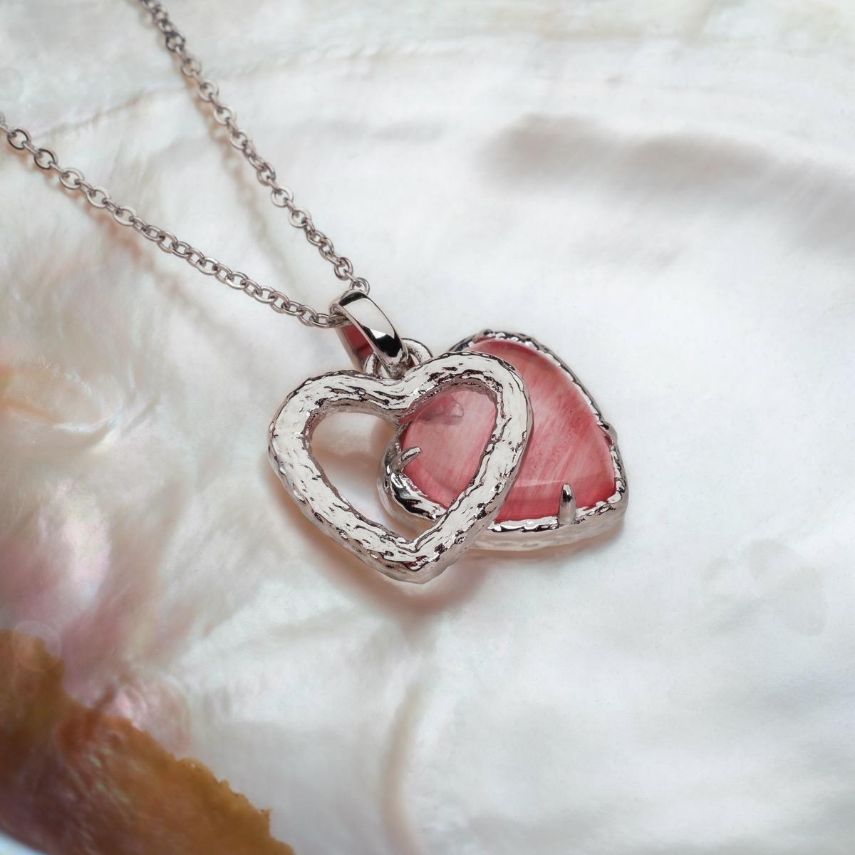 241230_1_q_amorance_halskette_