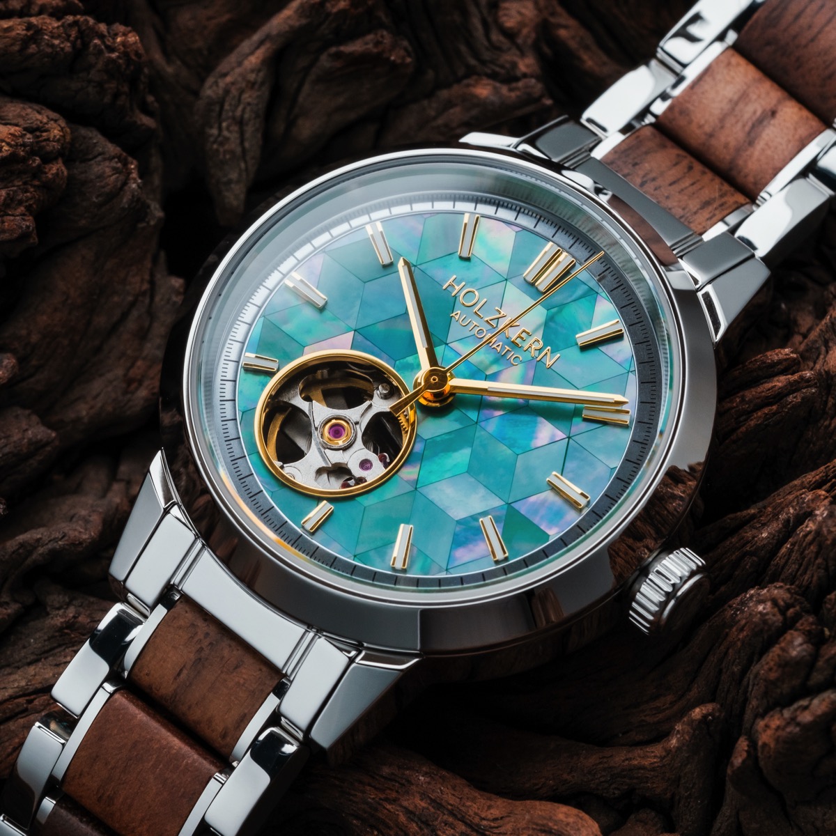Colorburst (Nacre/Walnut) | Holzkern Wood Watches